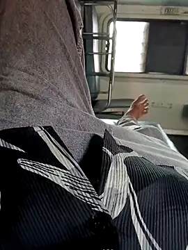 Snapshot of 1010SumiT chatting on October 2025 02:59:02 AM 1010SumiT online show from October 2025 02:59:02 AM