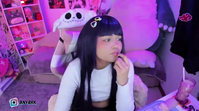 anyburkee online show from October 2025 01:47:01 AM