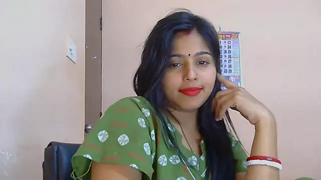 Snapshot of Sweet-Rani chatting on November 2025 07:13:02 PM Sweet-Rani online show from November 2025 07:13:02 PM