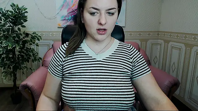 Helen Elliot online show from February 2025 10:08:02 AM
