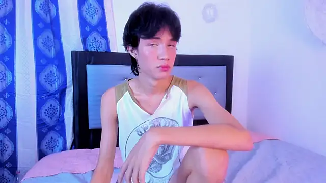 Snapshot of Johhan__Lee chatting on January 2025 02:01:01 AM Johhan Lee online show from January 2025 02:01:01 AM