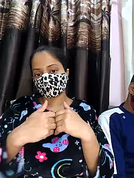 bigtitsqueen online show from January 2025 04:54:01 PM