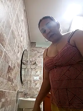 MirandaSoto online show from September 2025 03:17:01 AM