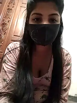 Cute-Lina online show from December 2024 07:02:02 PM