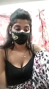 Cute-Lina online show from January 2025 04:45:01 PM