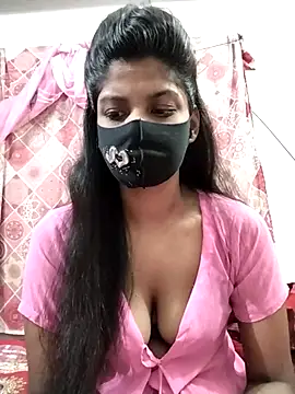 Cute-Lina online show from February 2025 10:32:02 PM