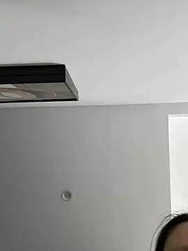 Snapshot of Lfeiji chatting on March 2025 09:55:01 AM Lfeiji online show from March 2025 09:55:01 AM