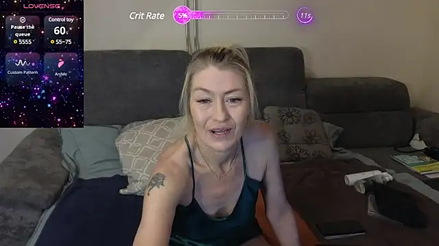 lisalustjouw online show from January 2025 11:34:02 AM