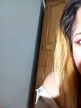barbieelove online show from February 2025 10:21:01 PM