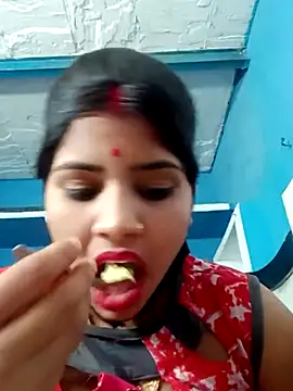 Snapshot of Nisha_Cute chatting on February 2025 05:34:01 AM Nisha Cute online show from February 2025 05:34:01 AM