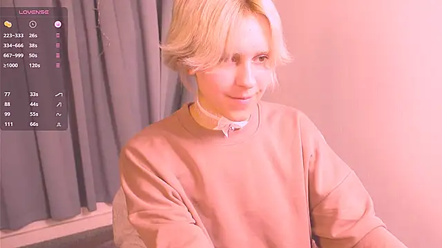 Snapshot of edward_holy chatting on December 2024 09:58:02 PM edward holy online show from December 2024 09:58:02 PM