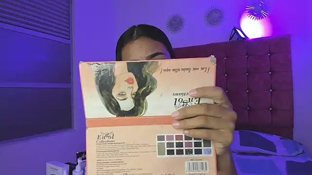 Snapshot of sheyla_sweet18 chatting on March 2025 12:44:02 PM sheyla sweet18 online show from March 2025 12:44:02 PM