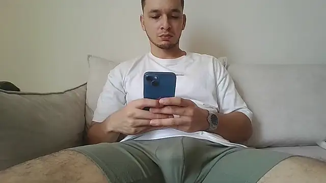 LabronsAd online show from October 2025 03:56:02 PM