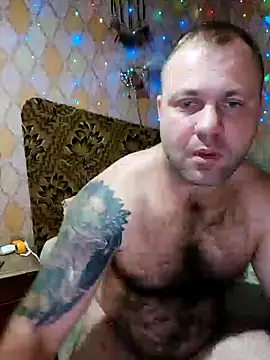 Snapshot of Crek666 chatting on December 2024 07:28:01 PM Crek666 online show from December 2024 07:28:01 PM