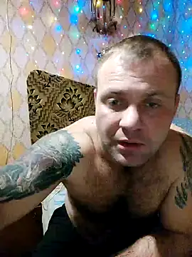 Snapshot of Crek666 chatting on December 2024 07:22:02 PM Crek666 online show from December 2024 07:22:02 PM
