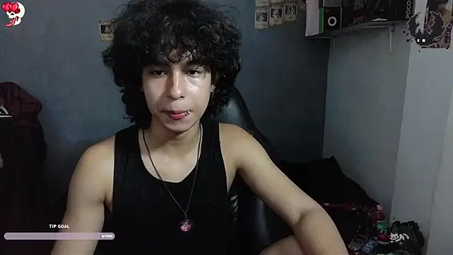 Snapshot of kairozz chatting on December 2024 07:22:02 PM kairozz online show from December 2024 07:22:02 PM