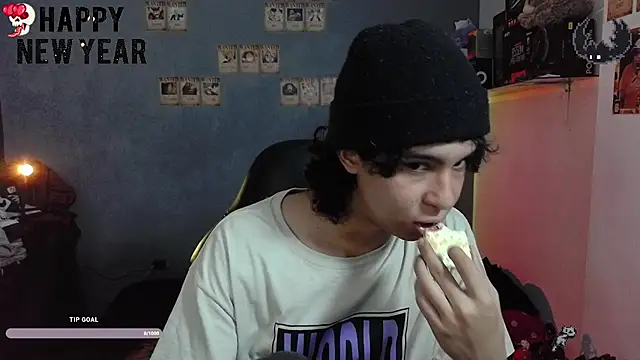 Snapshot of kairozz chatting on January 2025 08:15:01 PM kairozz online show from January 2025 08:15:01 PM