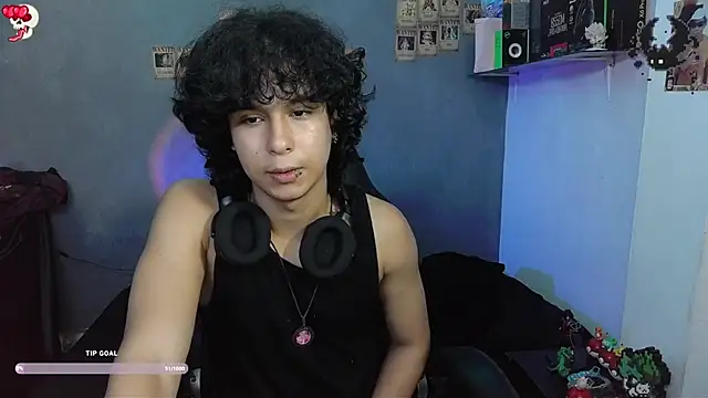 Snapshot of kairozz chatting on January 2025 07:28:02 PM kairozz online show from January 2025 07:28:02 PM