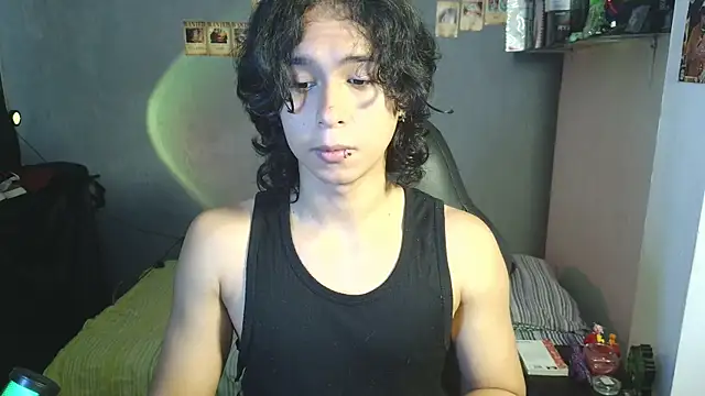 Snapshot of kairozz chatting on March 2025 02:45:02 PM kairozz online show from March 2025 02:45:02 PM