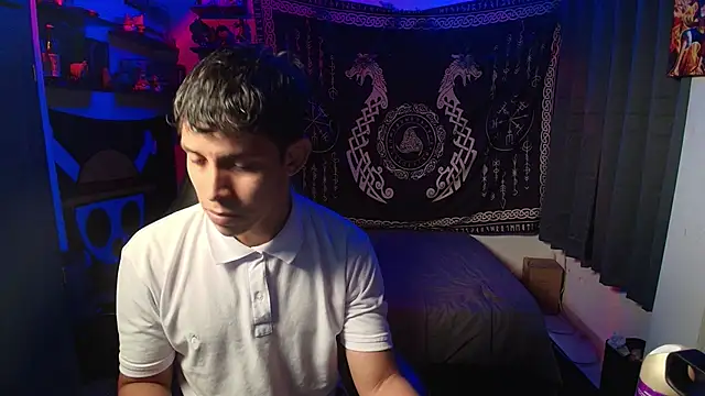 Snapshot of kairozz chatting on November 2025 07:34:01 PM kairozz online show from November 2025 07:34:01 PM