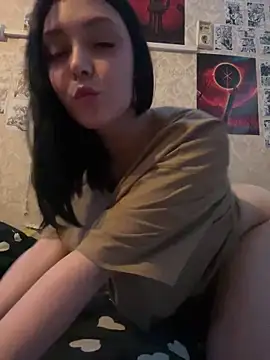 Snapshot of Pepe-pupu chatting on December 2024 04:51:02 PM Pepe-pupu online show from December 2024 04:51:02 PM