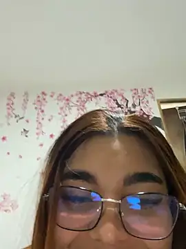Anny arango  online show from September 2025 05:40:01 AM