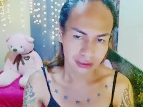 Snapshot of Indaypakay_ts chatting on October 2025 12:04:01 AM Indaypakay ts online show from October 2025 12:04:01 AM