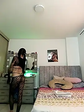 yeibles online show from October 2025 08:09:02 PM