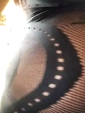 Snapshot of royaldoll-143 chatting on March 2025 05:15:02 PM royaldoll-143 online show from March 2025 05:15:02 PM