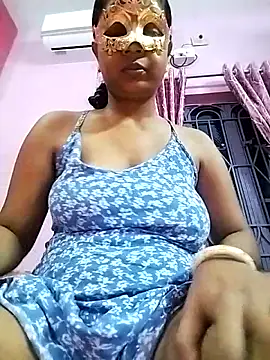 Snapshot of royaldoll-143 chatting on October 2025 03:14:02 PM royaldoll-143 online show from October 2025 03:14:02 PM