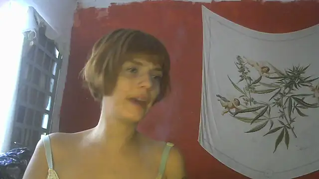 spacegirlll online show from March 2025 04:43:02 PM