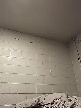 Snapshot of TickleMeKink chatting on October 2025 10:45:01 AM TickleMeKink online show from October 2025 10:45:01 AM