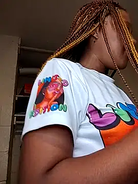 Snapshot of TickleMeKink chatting on October 2025 07:39:01 AM TickleMeKink online show from October 2025 07:39:01 AM