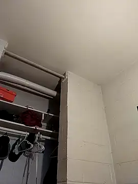 Snapshot of TickleMeKink chatting on October 2025 12:14:01 PM TickleMeKink online show from October 2025 12:14:01 PM