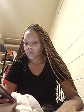 Snapshot of TickleMeKink chatting on October 2025 05:43:02 AM TickleMeKink online show from October 2025 05:43:02 AM