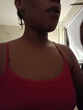 Snapshot of TickleMeKink chatting on October 2025 11:12:02 AM TickleMeKink online show from October 2025 11:12:02 AM