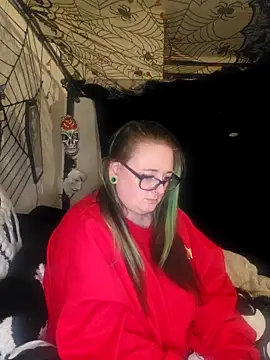 Snapshot of Bunny_Cummings chatting on October 2025 09:04:01 PM Bunny Cummings online show from October 2025 09:04:01 PM