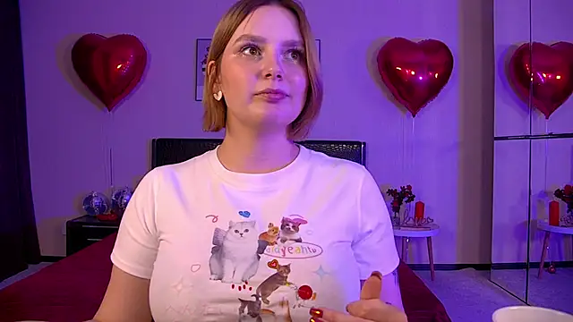 Snapshot of DianeMills chatting on February 2025 10:09:01 PM DianeMills online show from February 2025 10:09:01 PM