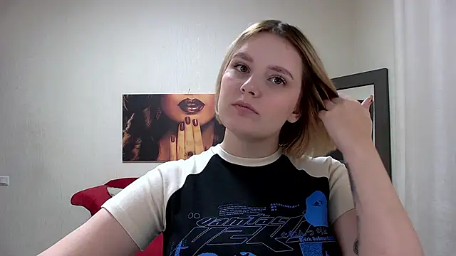 Snapshot of DianeMills chatting on March 2025 05:31:01 PM DianeMills online show from March 2025 05:31:01 PM