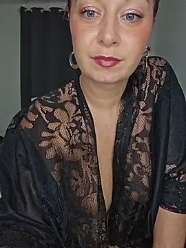 Snapshot of Chaudesquirt chatting on November 2025 01:20:01 PM Chaudesquirt online show from November 2025 01:20:01 PM