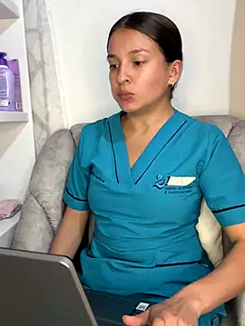 Cora sarah online show from September 2025 11:52:02 PM