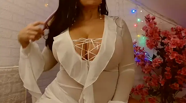 Snapshot of kymberly_008 chatting on January 2025 09:10:01 PM kymberly 008 online show from January 2025 09:10:01 PM