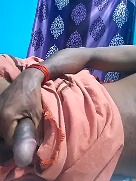 uthaman2271 online show from December 2024 06:43:01 PM