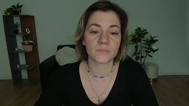 MariaSttone online show from December 2024 12:12:02 PM