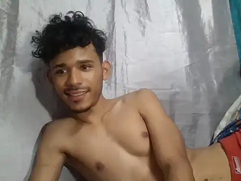 Luckbigcock64 online show from December 2024 01:03:02 PM