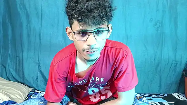 Luckbigcock64 online show from February 2025 08:47:02 PM