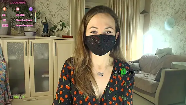 Snapshot of MilfeaN chatting on November 2025 09:06:01 PM MilfeaN online show from November 2025 09:06:01 PM