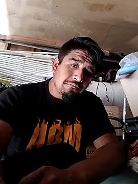 Snapshot of beliqi chatting on November 2025 08:27:02 PM beliqi online show from November 2025 08:27:02 PM