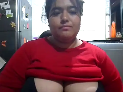 missaaprilv online show from February 2025 04:11:01 AM