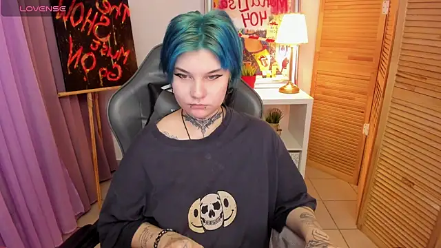 mekurisu online show from February 2025 06:14:01 AM